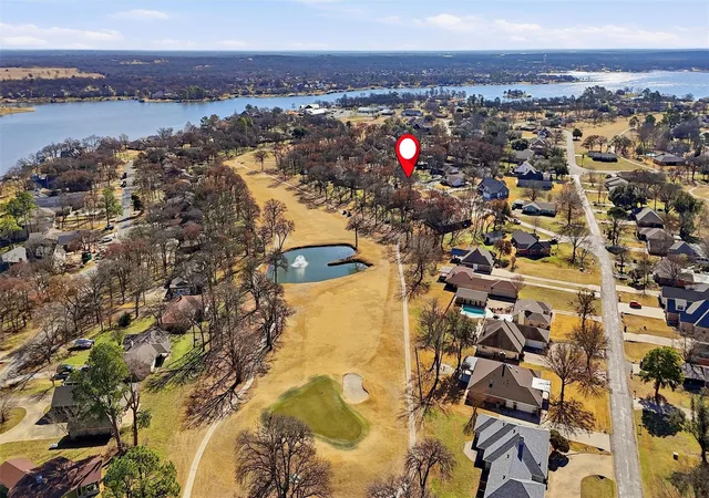Homes for sale in Lake Kiowa, TX | 209 Modoc Trl, Lake Kiowa, TX 76240 | MLS# 21178788