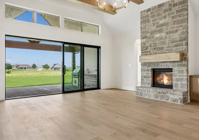 Photo 4 of Single family home for sale at 7435 S Aberdeen Dr, Cleburne, TX 76033 | MLS# 21179263 | Listing updated on 2026-08-31