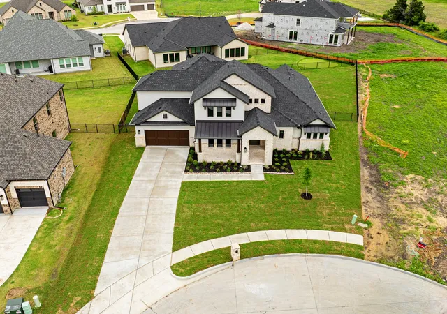 2nd image of 207 Links Ct, Forney, TX | MLS# 21179408