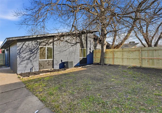 Homes for sale in Plano, TX | 1721 R Ave, Plano, TX 75074 | MLS# 21176939