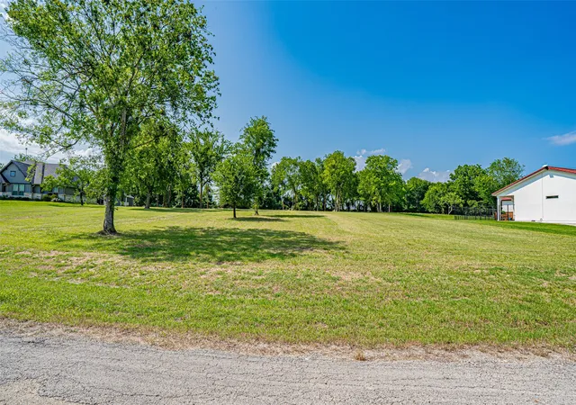 Photo 4 of Land for sale at Lot 14 & 15 Francisco Bay Dr, Kerens, TX | MLS# 21173840 | Listing updated on 2026-07-17