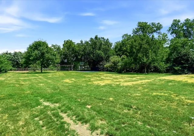 Photo 2 of Land for sale at 6005 Hunter, Colleyville, TX 76034 | MLS# 21179788 | Listing updated on 2026-08-20