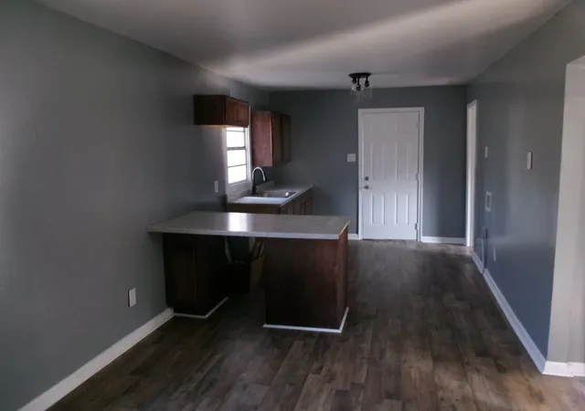 Photo 4 of Single family home for sale at 2116 Hawkins St, Shreveport, LA 71107 | MLS# 21179846 | Listing updated on 2026-08-27
