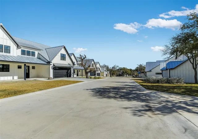 Homes for sale in Kingsland, TX | 2403 Cherry Ln, Kingsland, TX 78639 | MLS# 21163525
