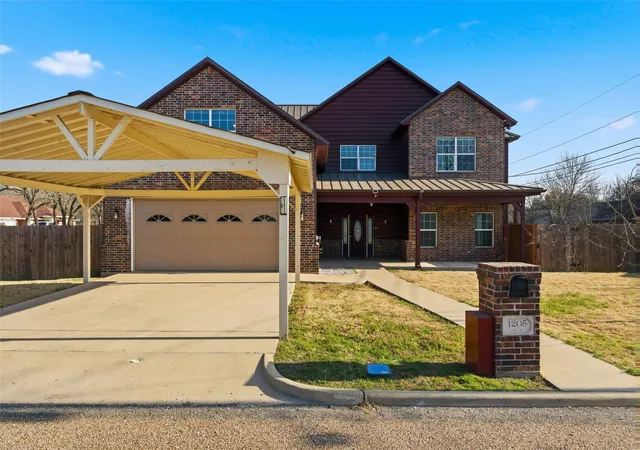 Homes for sale in Lacy Lakeview, TX | 1205 Avenue B, Lacy Lakeview, TX 76705 | MLS# 21176765