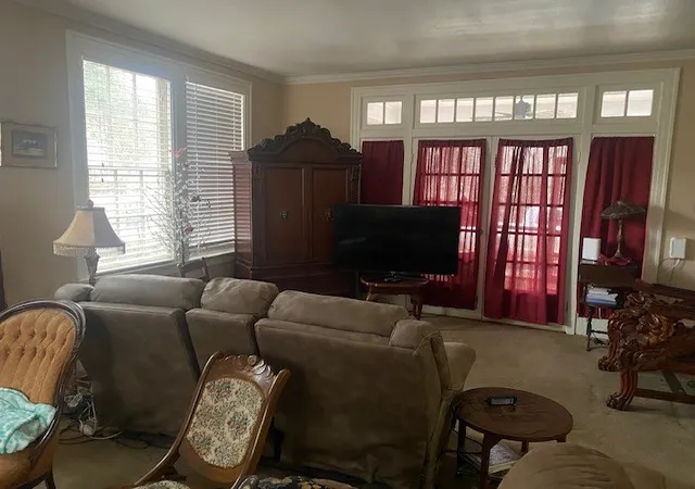 Photo 3 of Single family home for sale at 1404 W Main St, Clarksville, TX 75426 | MLS# 21178602 | Listing updated on 2026-08-21