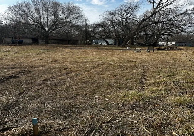 Homes for sale in Bells, TX | 320 E Ford St, Bells, TX 75414 | MLS# 21177957