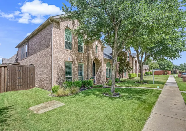 Homes for sale in Frisco, TX | 11261 Tenison Ln, Frisco, TX 75033 | MLS# 21179801