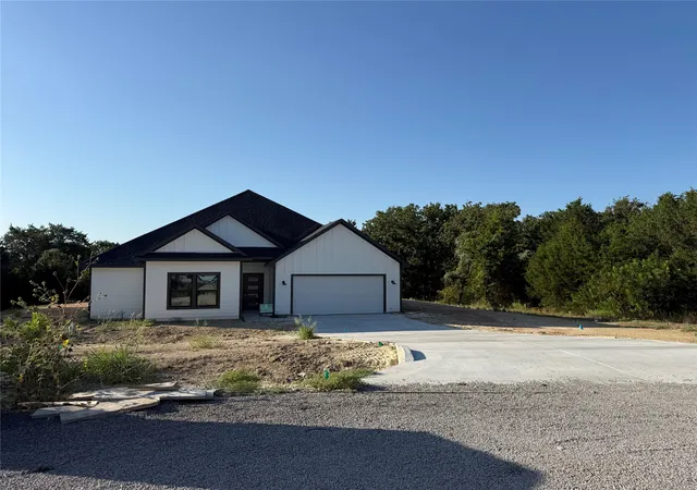 Photo 1 of Sale Pending at 4024 Life Dr, Weatherford, TX 76088 | MLS# 21177886 | Listing updated on 2026-08-31
