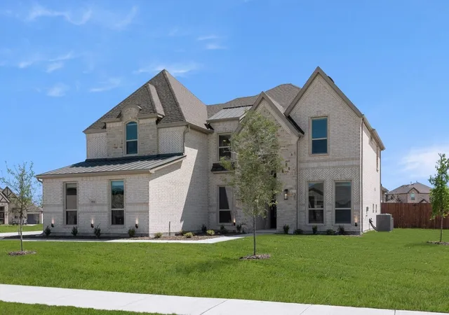 Photo 2 of Sale Pending at 1814 Hidden Creek Dr, Midlothian, TX 76065 | MLS# 21180370 | Listing updated on 2026-07-17