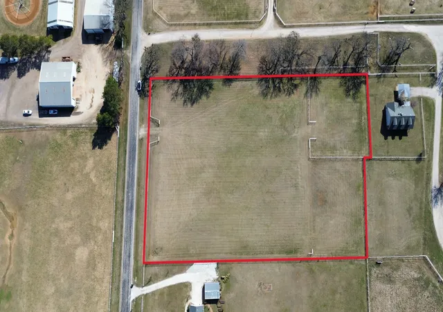 Photo 1 of Land for sale at 6250 Mcnatt Rd, Aubrey, TX 76227 | MLS# 21179779 | Listing updated on 2026-08-04