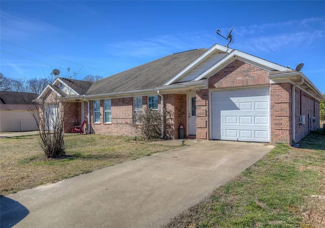 Homes for sale in Quitman, TX | 671 & 673 County Road 4116, Quitman, TX 75783 | MLS# 21180085