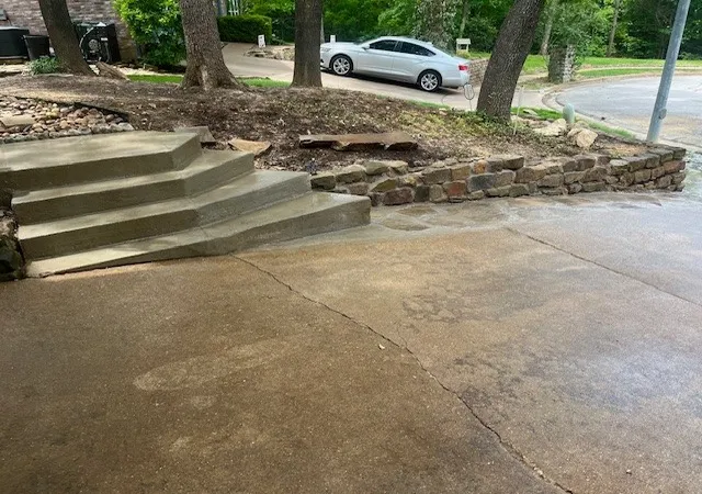 Photo 2 of Single family home for sale at 3504 Creekside Ct, Bedford, TX 76021 | MLS# 21180526 | Listing updated on 2026-07-24