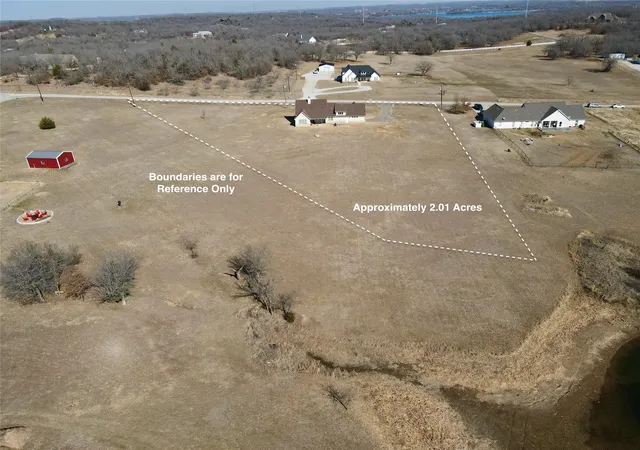 Photo 4 of Single family home for sale at 476 Silver Leaf Dr, Sunset, TX 76270 | MLS# 21177518 | Listing updated on 2026-09-16