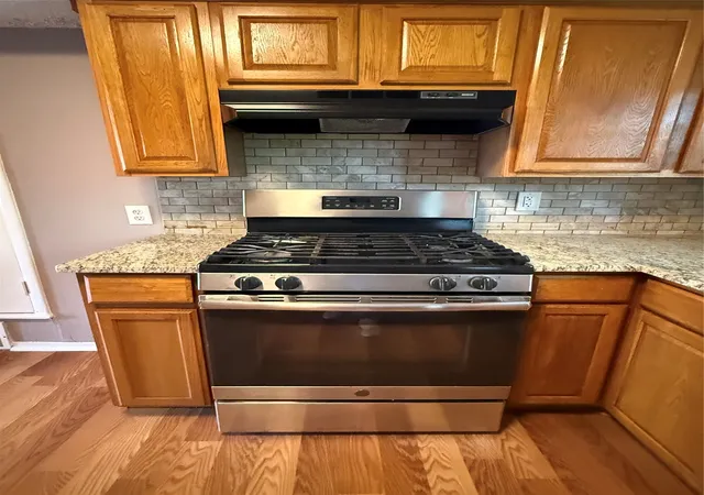 Photo 4 of Single family home for sale at 518 Calvin Dr, Garland, TX 75041 | MLS# 21173991 | Listing updated on 2026-08-31