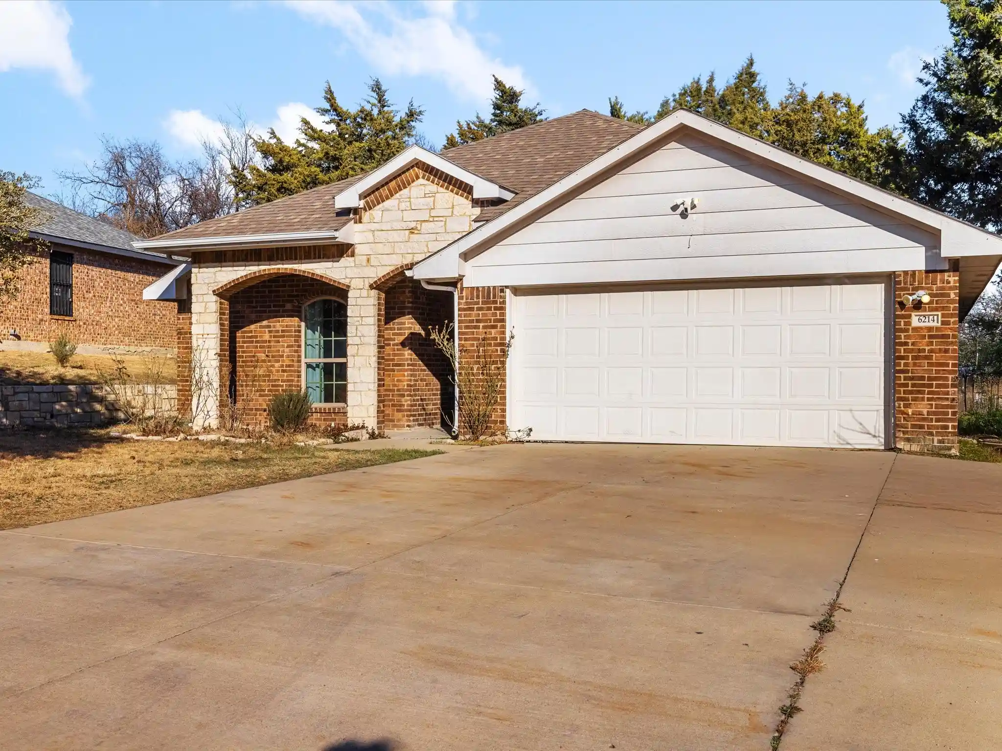 Photo 1 of Single family home for sale at 6214 Teague Dr, Dallas, TX 75241 | MLS# 21173858 | Listing updated on 2026-05-15
