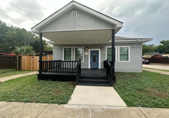1st image of 2000 May St, Fort Worth, TX 76110 | MLS# 21180833