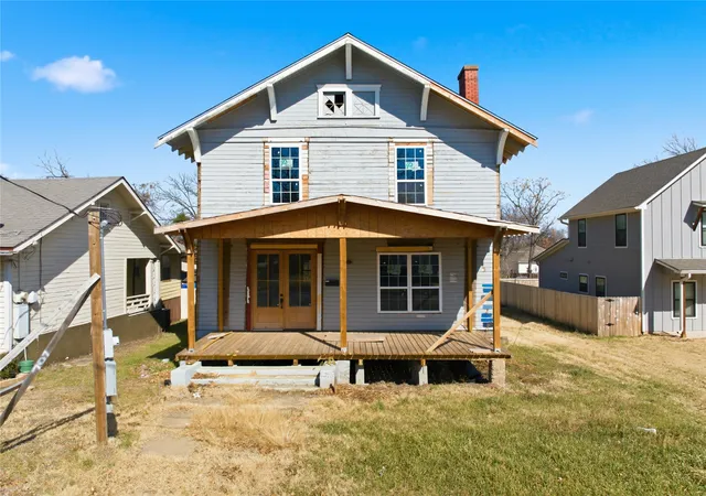Photo 1 of Single family home for sale at 707 N 15th St, Waco, TX 76707 | MLS# 21180860 | Listing updated on 2026-09-17