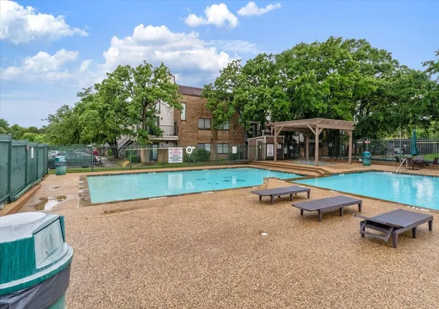 5th image of 2309 Balsam Dr #K213, Arlington, TX 76006 | MLS# 21181294