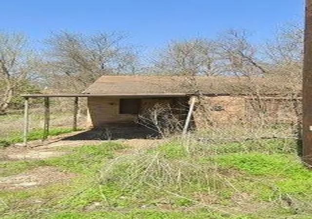 Homes for sale in Marlin, TX | 431 Well St, Marlin, TX 76661 | MLS# 21181327
