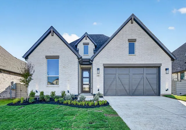 Photo 1 of Single family home for sale at 9820 Oak Glade Dr, Denton, TX 76207 | MLS# 21180536 | Listing updated on 2026-08-19