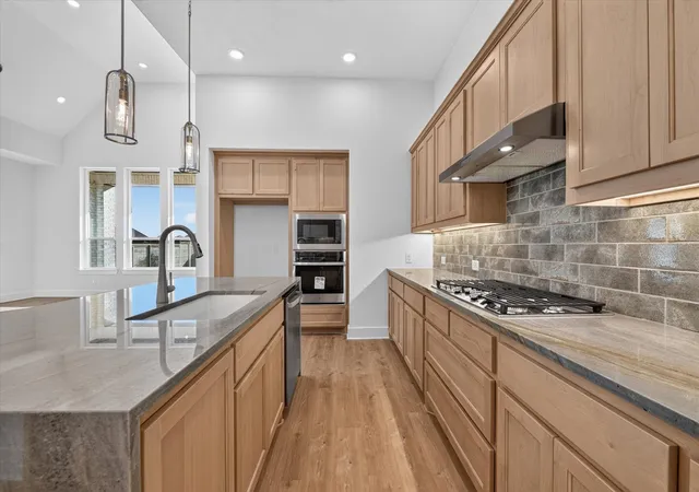 Photo 3 of Single family home for sale at 9820 Oak Glade Dr, Denton, TX 76207 | MLS# 21180536 | Listing updated on 2026-08-19
