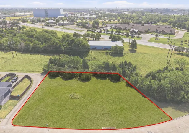 Land for sale at 700 Winding Creek Dr, Mesquite, TX 75149 | MLS# 21181393