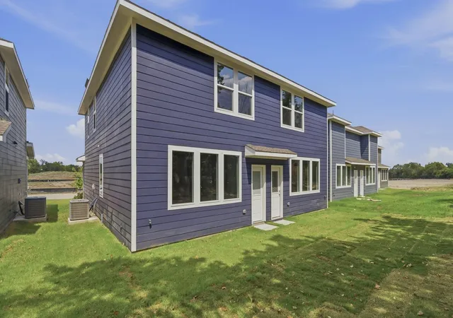 Photo 1 of Townhouse for sale at 756 Stonewood Dr, Sulphur Springs, TX 75482 | MLS# 21181599 | Listing updated on 2026-09-02