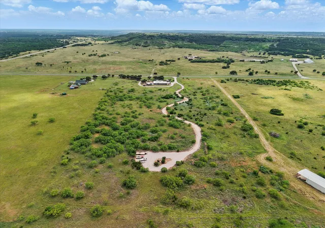 Homes for sale in Strawn, TX | 186 W Hellsgate Dr #ACRES 11, Strawn, TX 76475 | MLS# 21181827