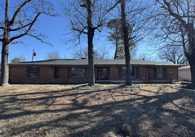 1st image of 55 Se 31st St, Paris, TX 75461 | MLS# 21181502