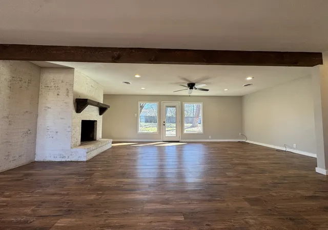 3rd image of 55 Se 31St St, Paris, TX 75461 | MLS# 21181502