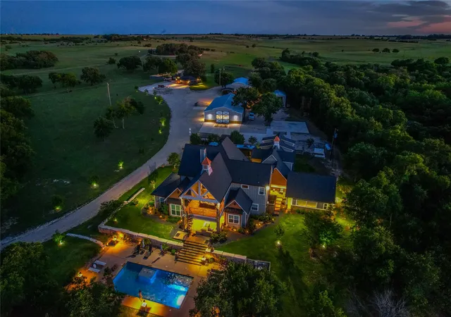 Photo 2 of Single family home for sale at 17309 N Hwy 6, Valley Mills, TX 76689 | MLS# 21181322 | Listing updated on 2026-07-20