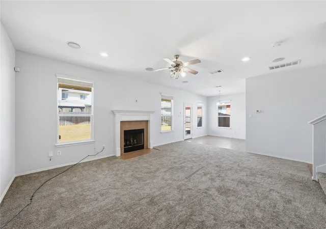 Photo 3 of Single family home for sale at 6717 Mundo Dr, Waco, TX 76712 | MLS# 21182554 | Listing updated on 2026-08-29