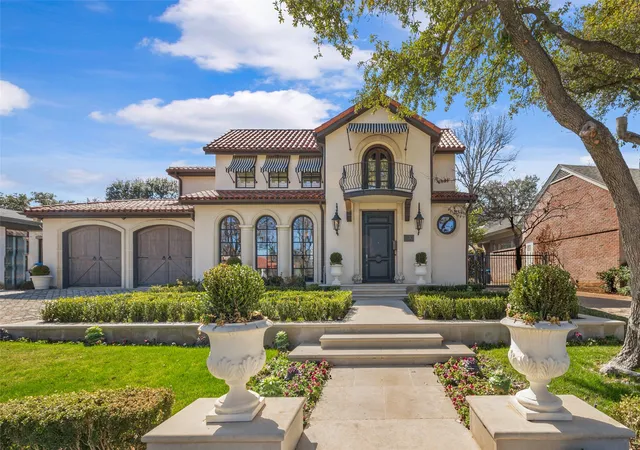 1st image of 3717 Monticello Dr, Fort Worth, TX 76107 | MLS# 21182744