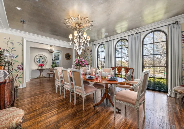 3rd image of 3717 Monticello Dr, Fort Worth, TX 76107 | MLS# 21182744