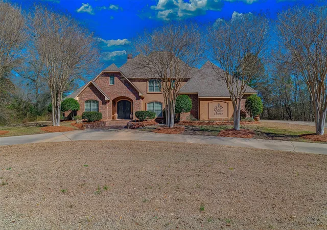 Photo 1 of Single family home for sale at 9463 Wrenwood Blvd, Shreveport, LA 71106 | MLS# 21182769 | Listing updated on 2026-07-17