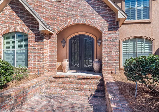 Photo 2 of Single family home for sale at 9463 Wrenwood Blvd, Shreveport, LA 71106 | MLS# 21182769 | Listing updated on 2026-07-17