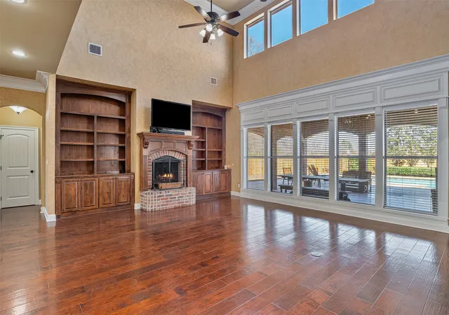 Photo 3 of Single family home for sale at 9463 Wrenwood Blvd, Shreveport, LA 71106 | MLS# 21182769 | Listing updated on 2026-07-17
