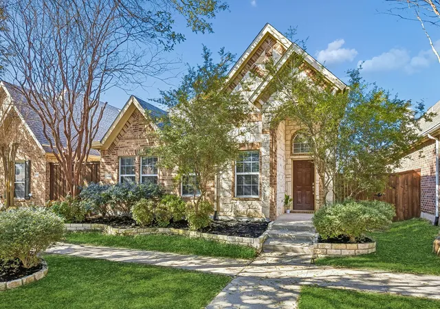 Homes for sale in Frisco, TX | 7495 Saint Stephens Sq, Frisco, TX 75035 | MLS# 21182797