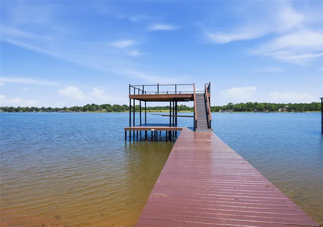 Homes for sale in Mabank, TX | 11194 Lakeside Ln, Mabank, TX 75156 | MLS# 21183149