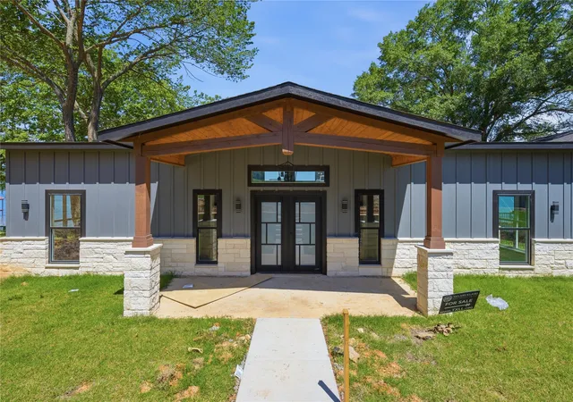Homes for sale in Mabank, TX | 11194 Lakeside Ln, Mabank, TX 75156 | MLS# 21183149