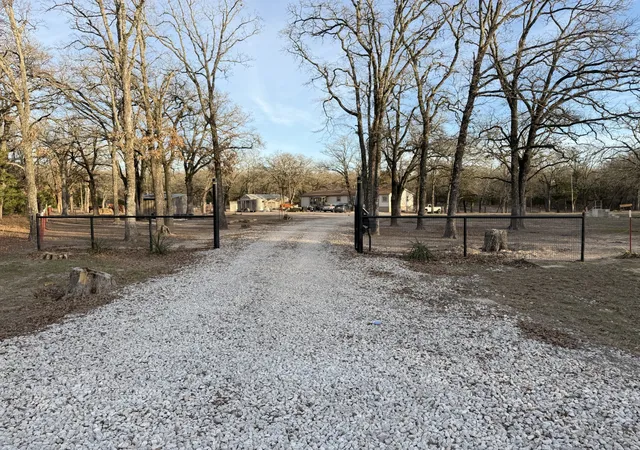 Homes for sale in Quinlan, TX | 9789 Sunrise Blvd, Quinlan, TX 75474 | MLS# 21183296