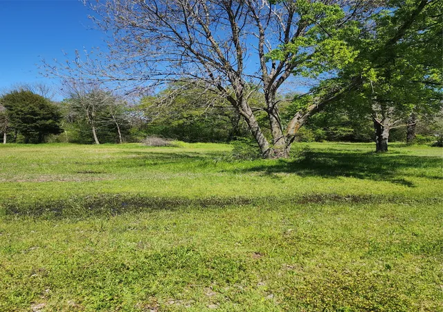 Photo 1 of Land for sale at 00 Lindy Lee Ln, Mabank, TX 75156 | MLS# 21183305 | Listing updated on 2026-02-18