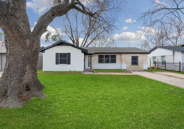 Photo 1 of Single family home for sale at 8842 Donnybrook Ln, Dallas, TX 75217 | MLS# 21181137 | Listing updated on 2026-08-21
