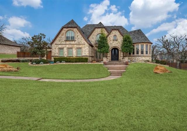 Homes for sale in Oak Point, TX | 141 W Waters Edge Wy, Oak Point, TX 75068 | MLS# 21180843