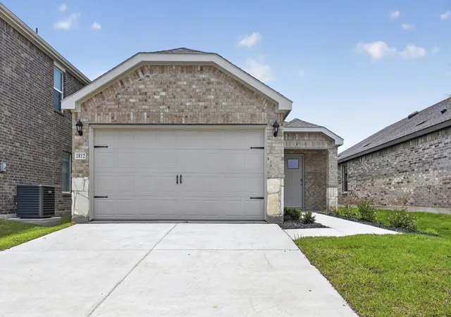 Photo 3 of Sale Pending at 1812 Potomac Ln, Blue Ridge, TX 75424 | MLS# 21183554 | Listing updated on 2026-08-19