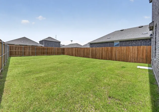 Photo 3 of Sale Pending at 1808 Potomac Ln, Blue Ridge, TX 75424 | MLS# 21183600 | Listing updated on 2026-08-27