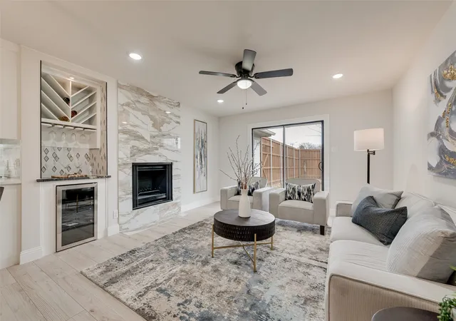 Photo 1 of Sale Pending at 2234 Aloha Dr, Mesquite, TX 75150 | MLS# 21182312 | Listing updated on 2026-08-24