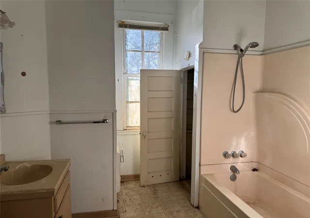 Photo 3 of Single family home for sale at 317 Scullin, Denison, TX 75020 | MLS# 21183325 | Listing updated on 2026-08-20