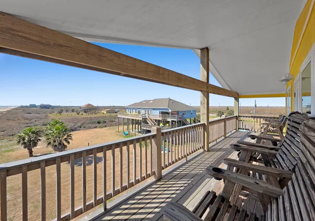 Photo 3 of Single family home for sale at 1120 Alex Dr, Gilchrist, TX 77617 | MLS# 21180946 | Listing updated on 2026-08-17